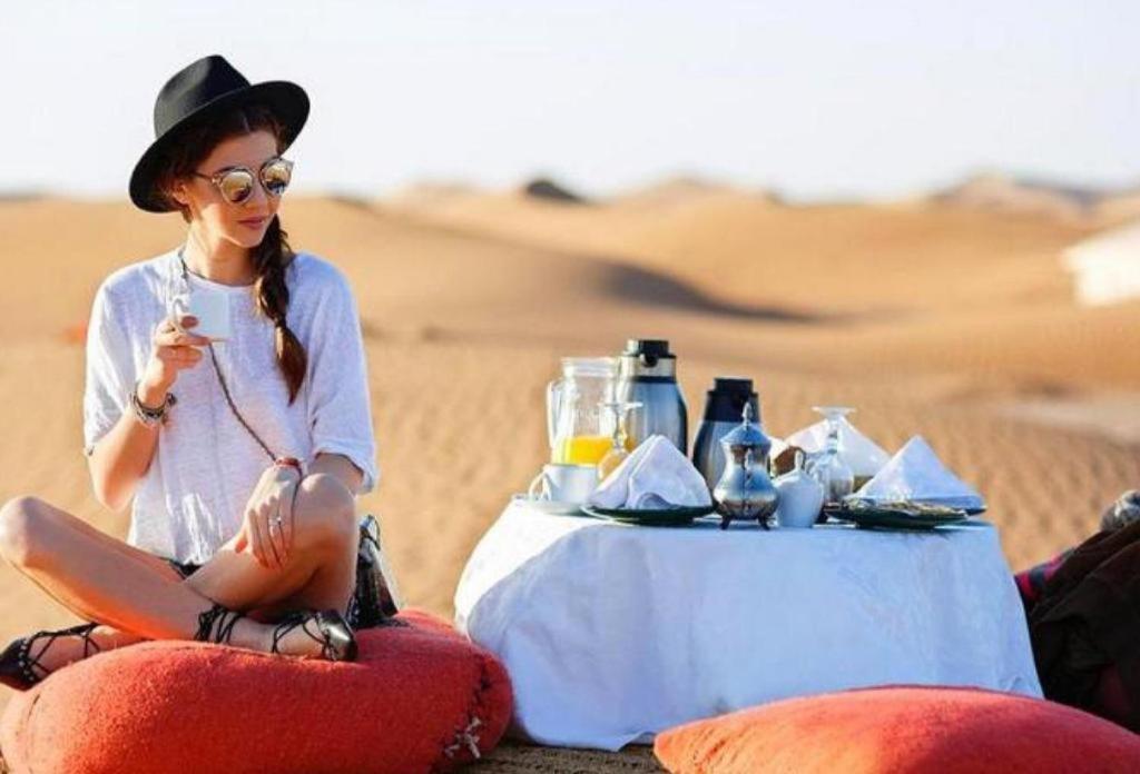 Bed and Breakfast Camp Sahara Majestic M’hamid El Ghizlane Exterior foto