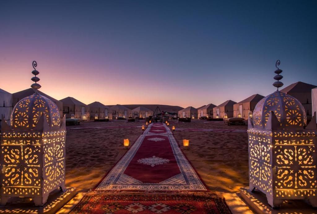 Bed and Breakfast Camp Sahara Majestic M’hamid El Ghizlane Exterior foto