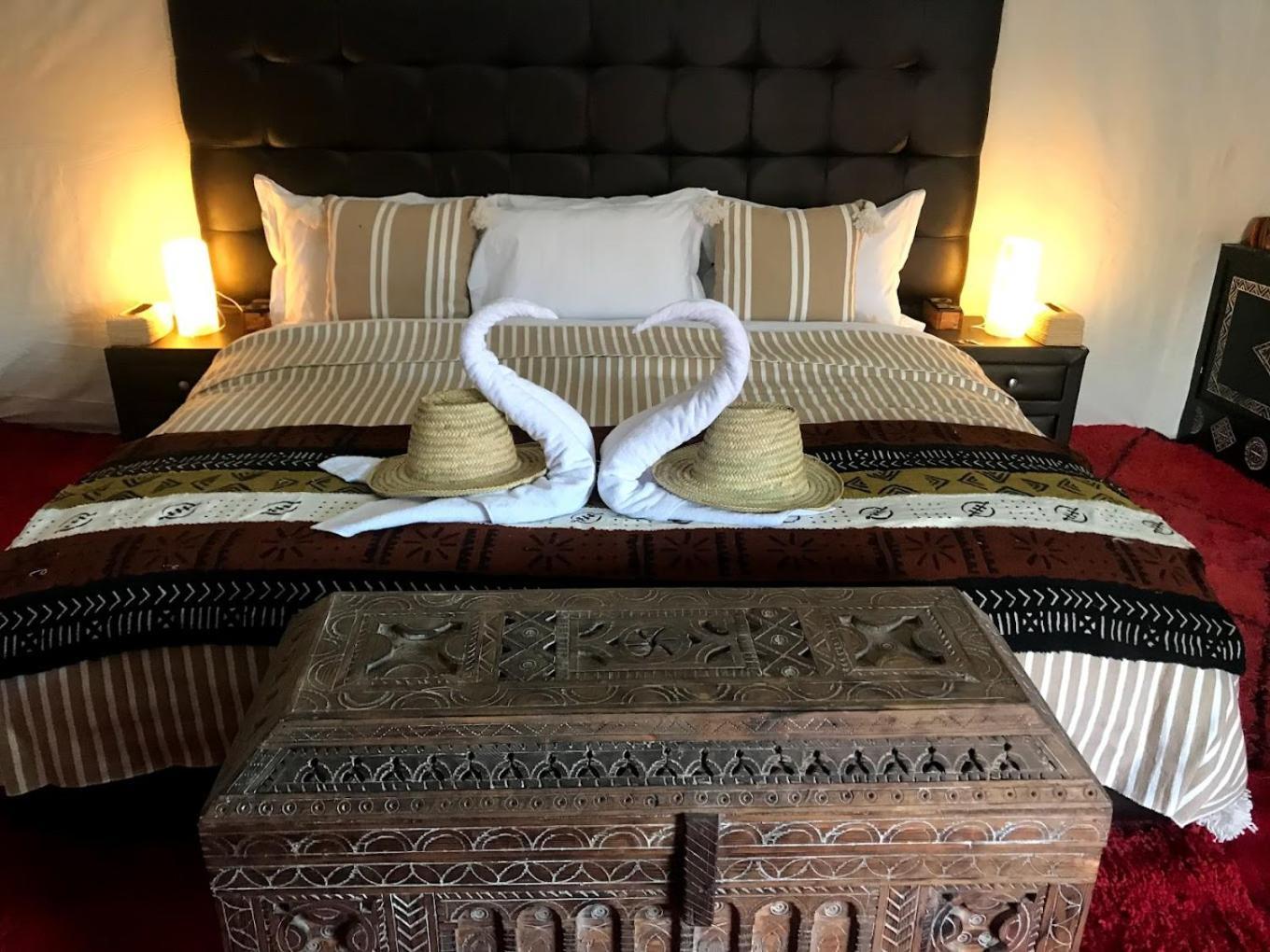 Bed and Breakfast Camp Sahara Majestic M’hamid El Ghizlane Exterior foto