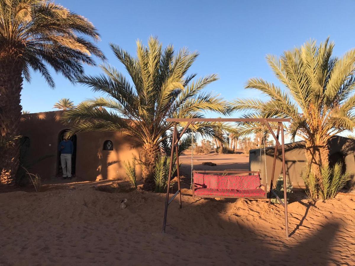 Bed and Breakfast Camp Sahara Majestic M’hamid El Ghizlane Exterior foto