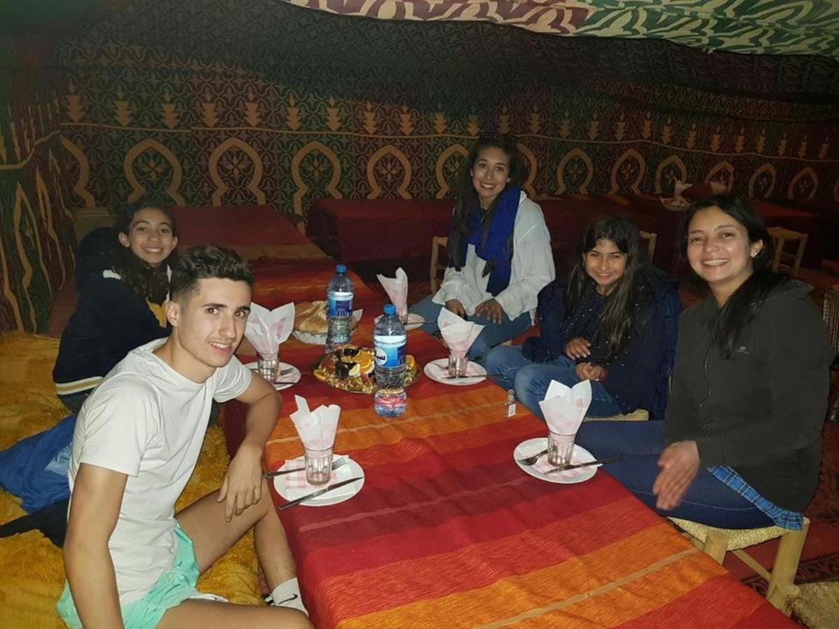 Bed and Breakfast Camp Sahara Majestic M’hamid El Ghizlane Exterior foto